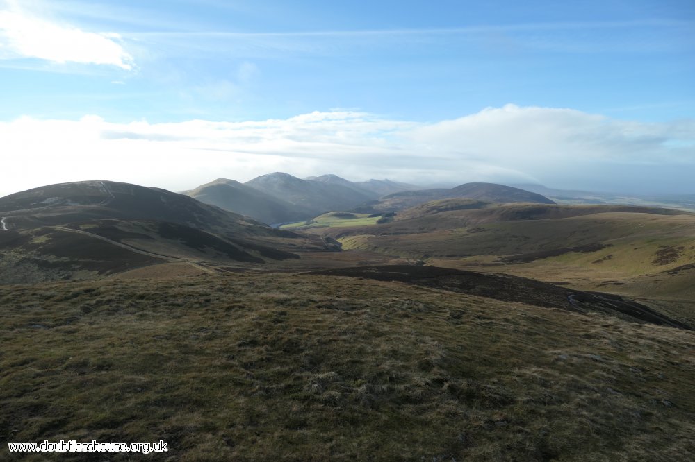 Looking west from Allermuir hill sumit, view of more hills and a bit of Glencorse reservoir